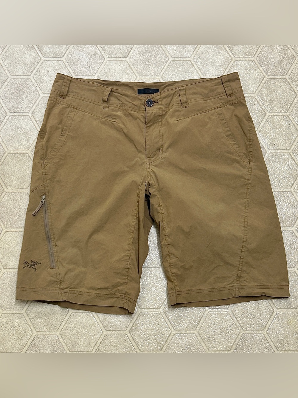 Men's 34 Arc'Teryx Stowe Lightweight Packable Technical Hiking Shorts